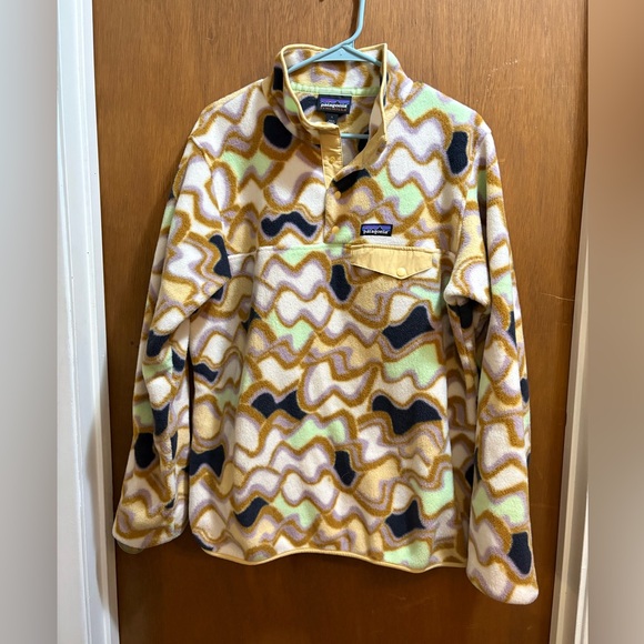 Patagonia Women's Lightweight Synchilla Snap-T Fleece Pullover - Picture 3 of 5